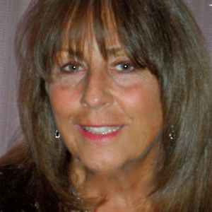 Meet your Posher, Janet